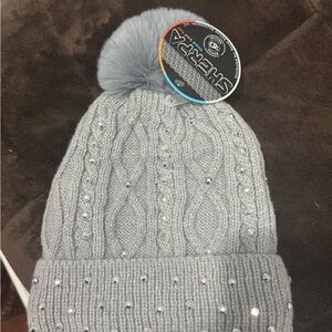 Kids/women Grey Knit Beanie with Pom Pom and rhinestones